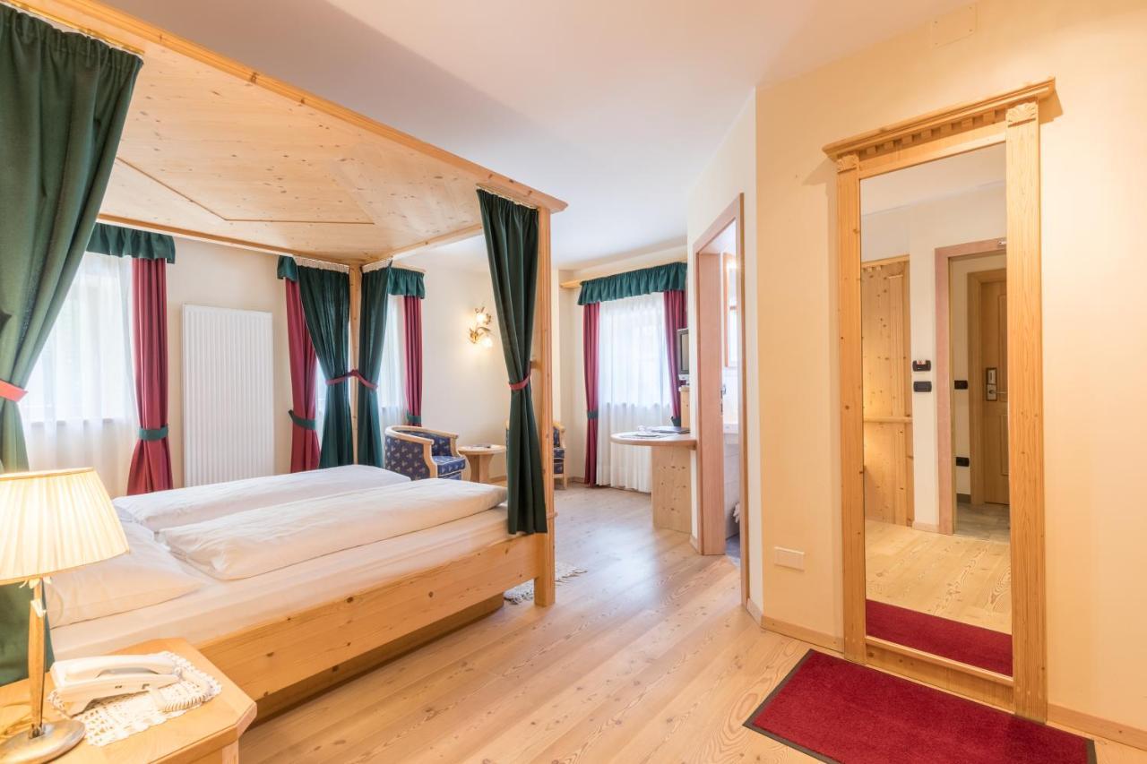 Gasthof Gasserhof Eggen ภายนอก รูปภาพ