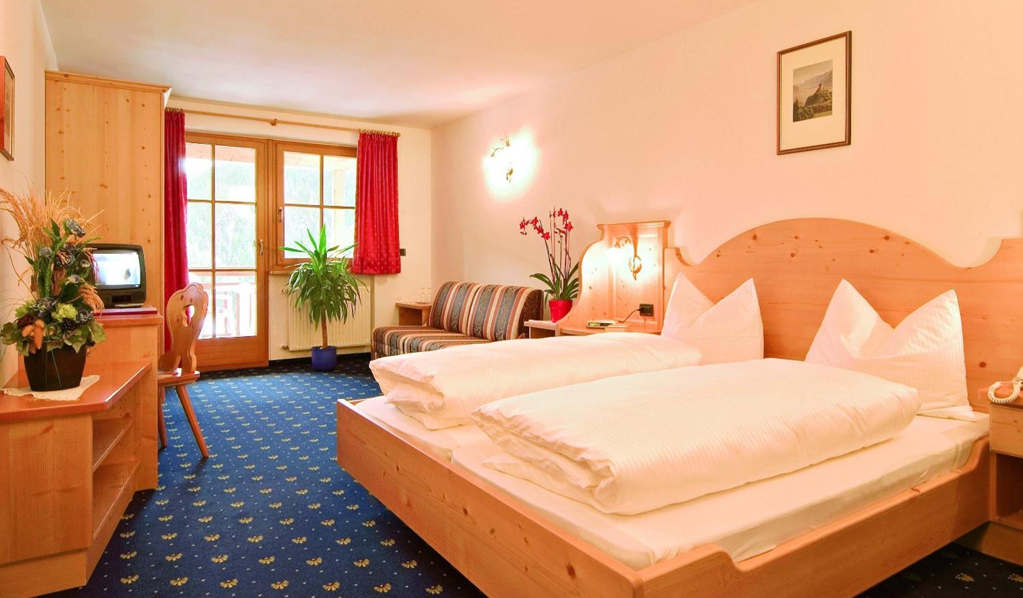 Gasthof Gasserhof Eggen ภายนอก รูปภาพ