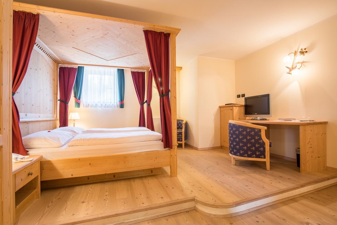 Gasthof Gasserhof Eggen ภายนอก รูปภาพ
