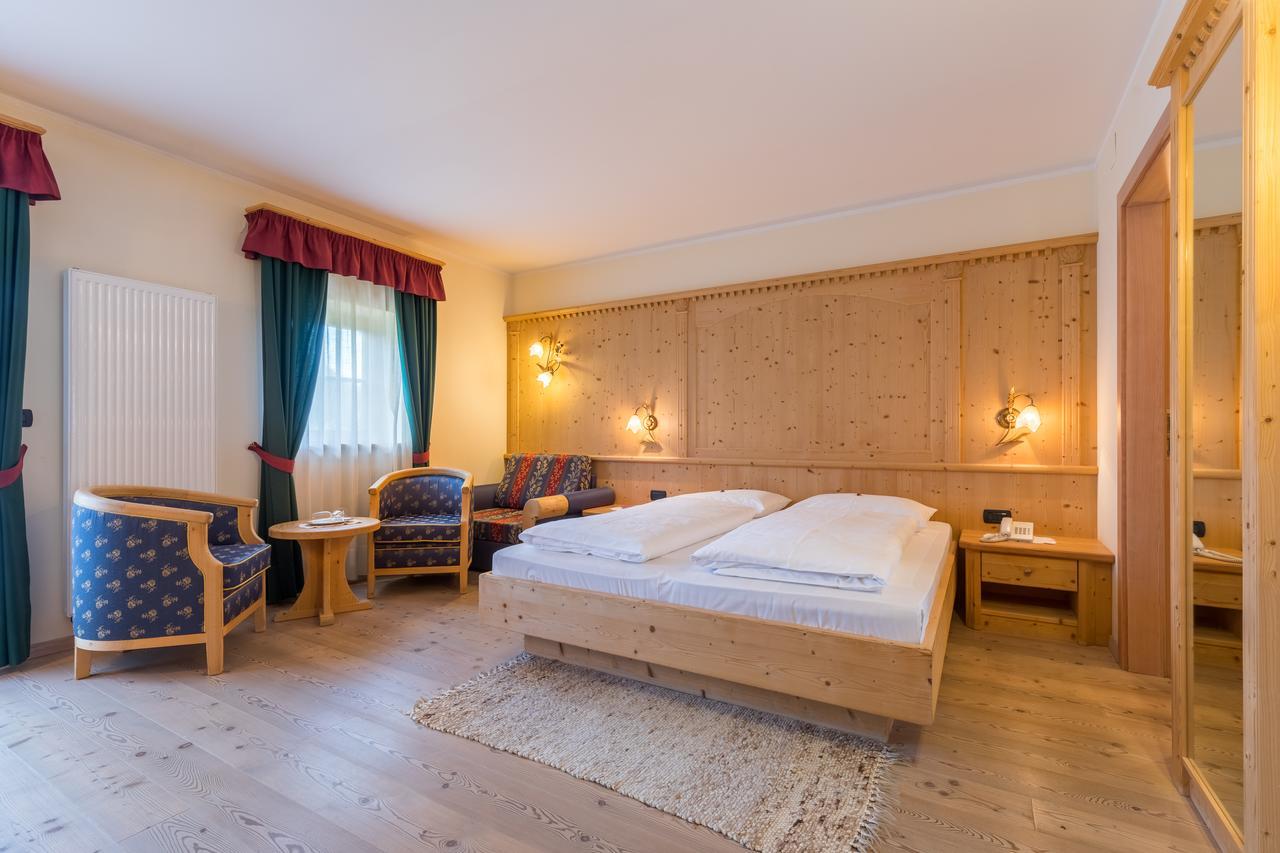 Gasthof Gasserhof Eggen ภายนอก รูปภาพ