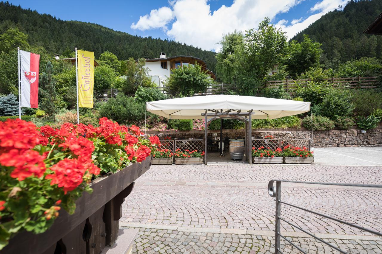 Gasthof Gasserhof Eggen ภายนอก รูปภาพ
